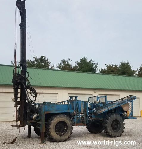 Mobile B53 Auger Drilling Rig - For Sale